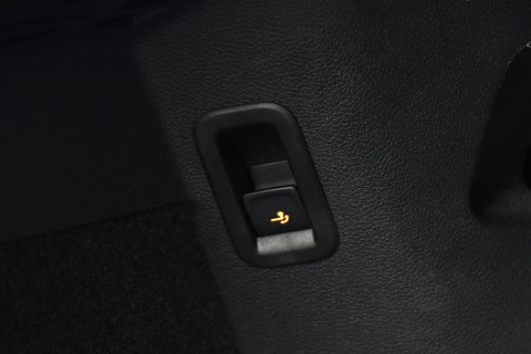 Volkswagen Golf - Afbeelding 17 van 30