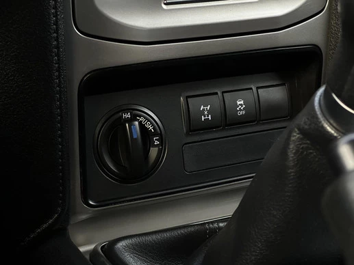 Toyota Land Cruiser - Afbeelding 18 van 30