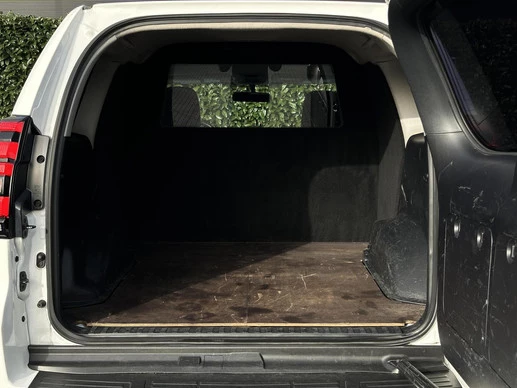 Toyota Land Cruiser - Afbeelding 23 van 30