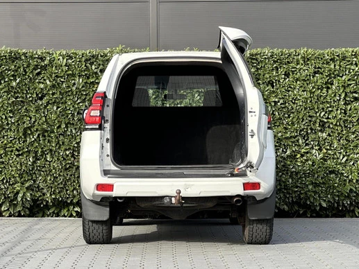 Toyota Land Cruiser - Afbeelding 24 van 30