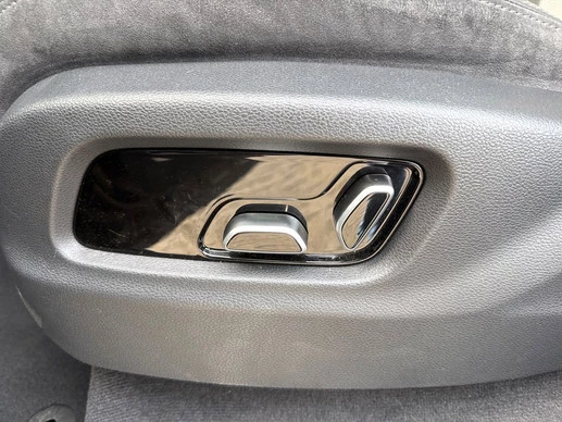 Hongqi E-HS9 - Afbeelding 14 van 30