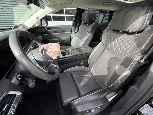 Hongqi E-HS9 - Afbeelding 18 van 30