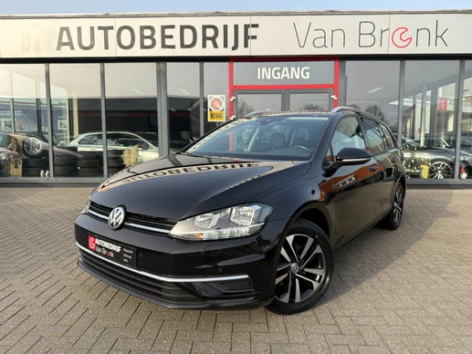 Volkswagen Golf - Afbeelding 1 van 30