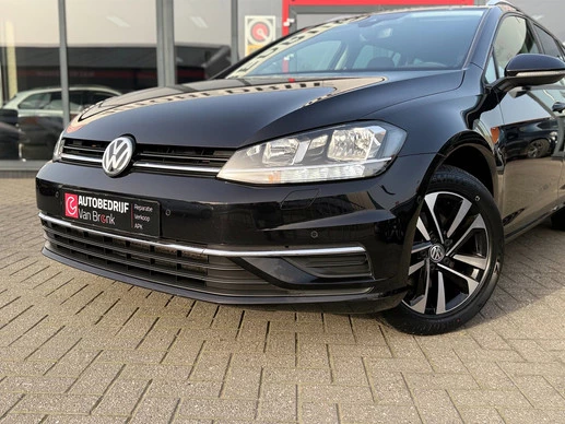 Volkswagen Golf - Afbeelding 22 van 30