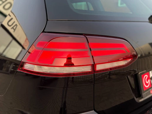 Volkswagen Golf - Afbeelding 24 van 30