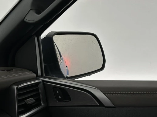 Volkswagen Amarok - Afbeelding 8 van 30