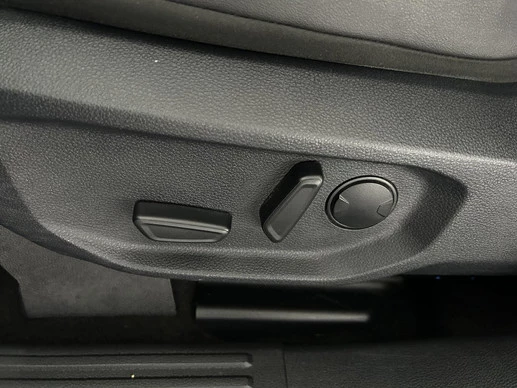 Volkswagen Amarok - Afbeelding 9 van 30