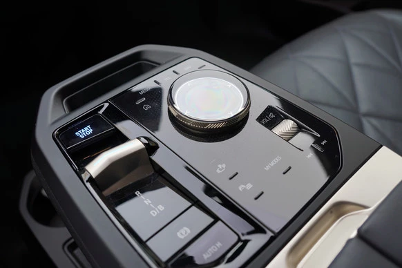 BMW iX - Afbeelding 21 van 26