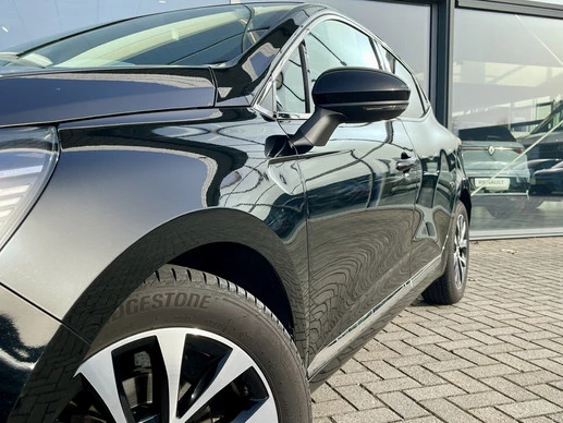 Renault Clio - Afbeelding 24 van 30