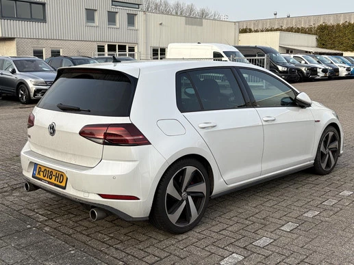 Volkswagen Golf - Afbeelding 3 van 16