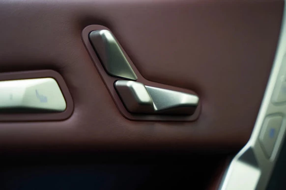BMW iX - Afbeelding 13 van 30