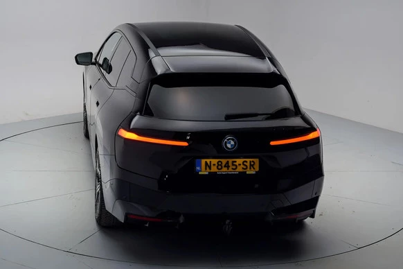 BMW iX - Afbeelding 17 van 30