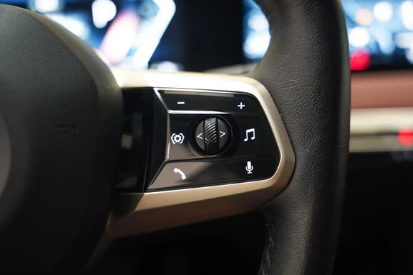 BMW iX - Afbeelding 21 van 30