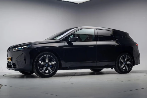 BMW iX - Afbeelding 2 van 30