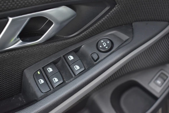 BMW 3 Serie - Afbeelding 21 van 30