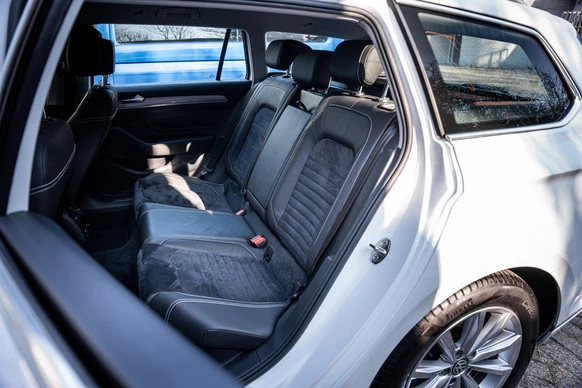 Volkswagen Passat - Afbeelding 7 van 30