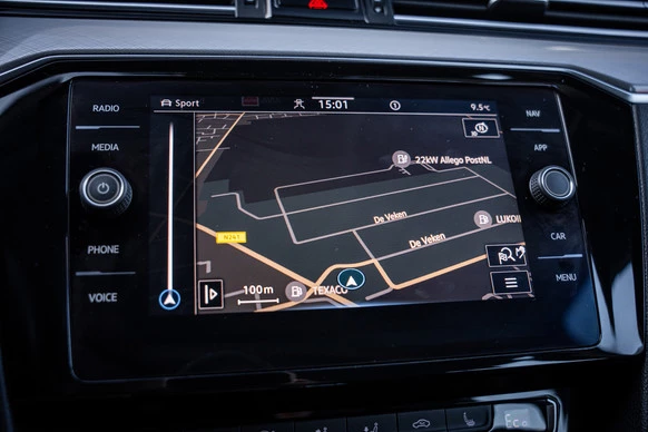 Volkswagen Passat - Afbeelding 23 van 30