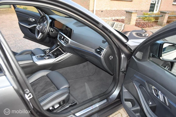 BMW 3 Serie - Afbeelding 16 van 24