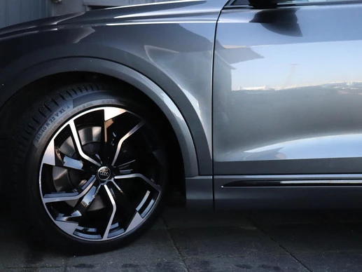 Audi Q8 - Afbeelding 22 van 30