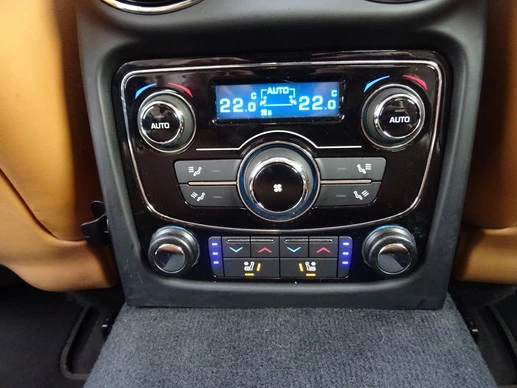 Jaguar XJ - Afbeelding 16 van 30