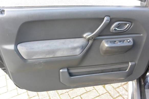 Suzuki Jimny - Afbeelding 13 van 30