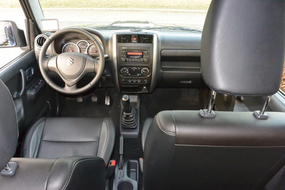 Suzuki Jimny - Afbeelding 18 van 30
