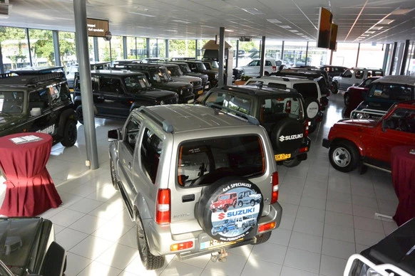 Suzuki Jimny - Afbeelding 25 van 30