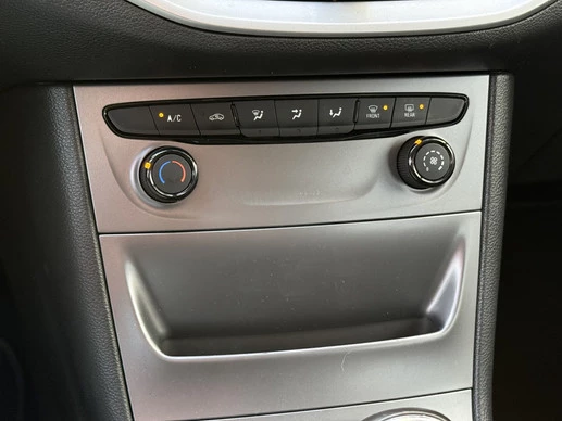 Opel Astra - Afbeelding 13 van 30