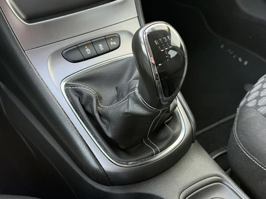 Opel Astra - Afbeelding 15 van 30