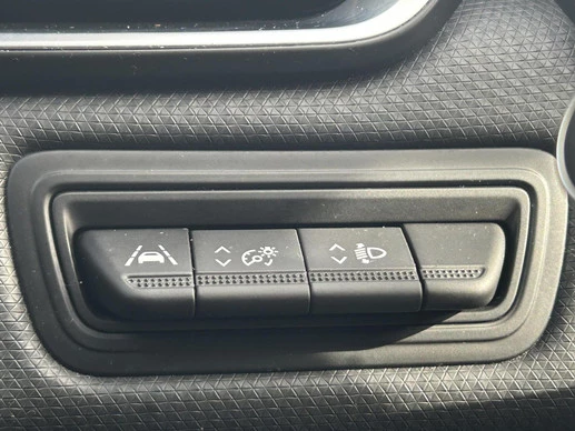 Renault Clio - Afbeelding 22 van 30