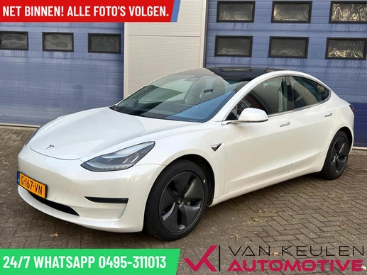 Tesla Model 3 - Afbeelding 1 van 14