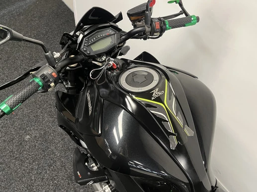 Kawasaki Z1000 - Afbeelding 19 van 22