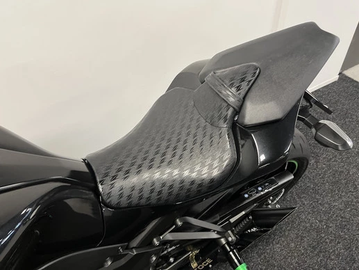 Kawasaki Z1000 - Afbeelding 20 van 22