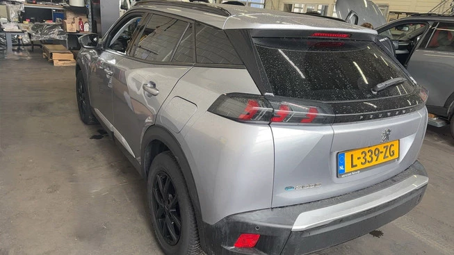 Peugeot e-2008 - Afbeelding 8 van 15