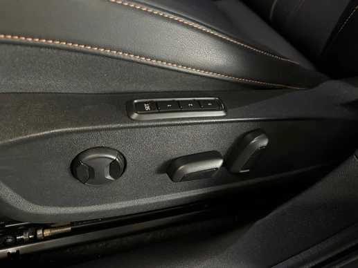 CUPRA Leon Sportstourer - Afbeelding 17 van 30