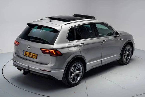 Volkswagen Tiguan - Afbeelding 16 van 30