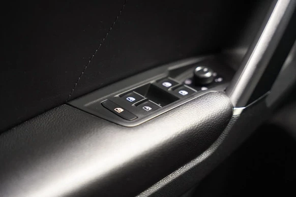 Volkswagen Tiguan - Afbeelding 25 van 30