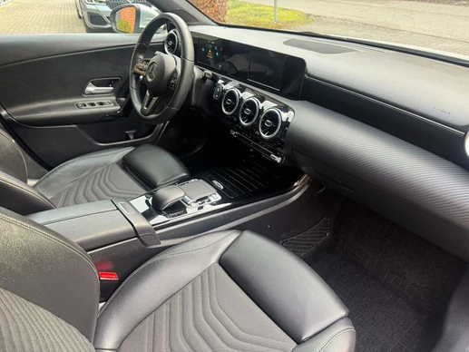 Mercedes-Benz A-Klasse - Afbeelding 10 van 25