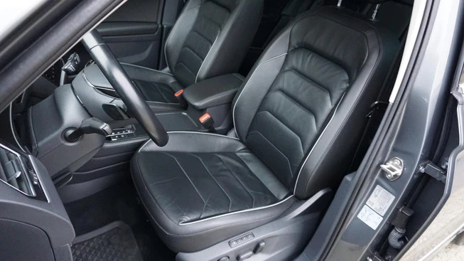 Volkswagen Tiguan - Afbeelding 13 van 30