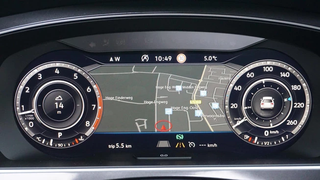 Volkswagen Tiguan - Afbeelding 16 van 30