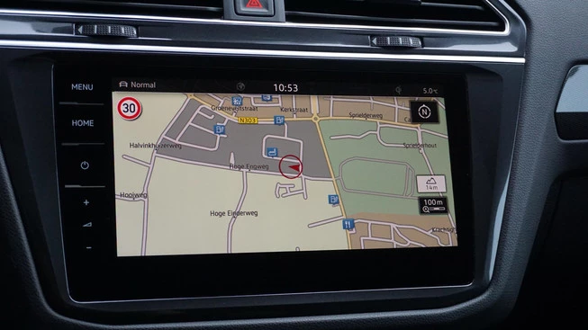 Volkswagen Tiguan - Afbeelding 18 van 30