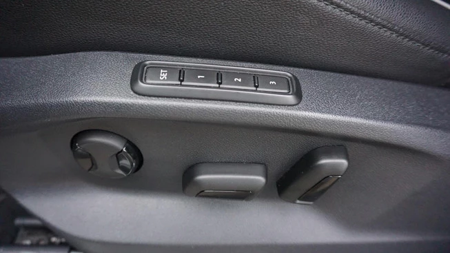 Volkswagen Tiguan - Afbeelding 24 van 30