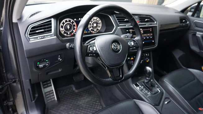 Volkswagen Tiguan - Afbeelding 26 van 30