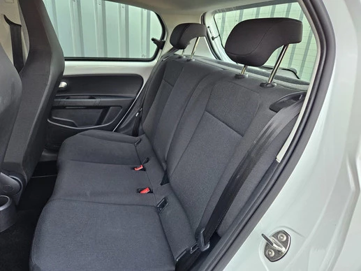 Volkswagen up! - Afbeelding 15 van 23