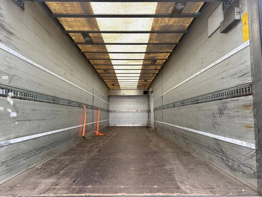 Mercedes-Benz Antos 1827 - Afbeelding 5 van 17