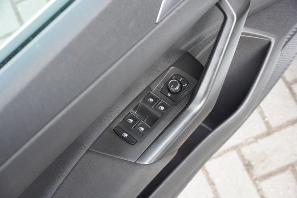 Volkswagen Polo - Afbeelding 13 van 28