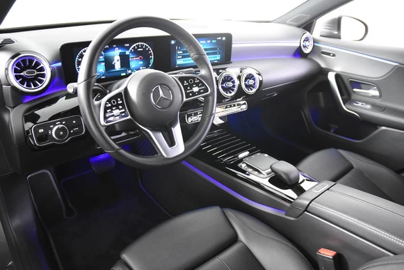 Mercedes-Benz A-Klasse - Afbeelding 2 van 30