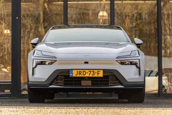 Polestar 4 - Afbeelding 2 van 30