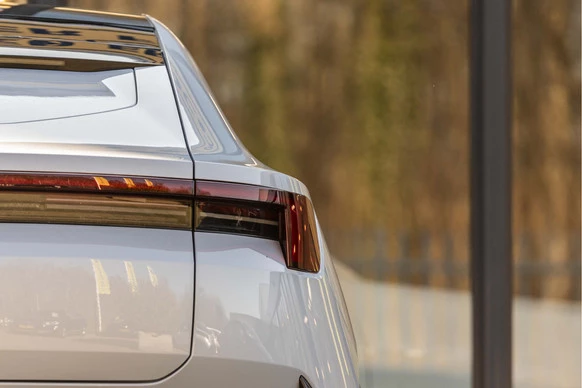 Polestar 4 - Afbeelding 7 van 30