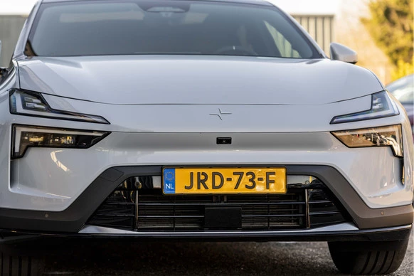 Polestar 4 - Afbeelding 12 van 30